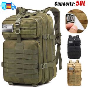 Mochilas de mochila estilo Militar de alta capacidade Mochila 50L Impermeável uso ao ar livre Saco tático 3p com costas macias para camping escalada e caça p230510