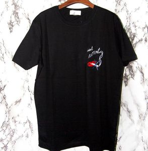 Saint France Paris Blazing Kırmızı Dudaklar Sigara Baskılı Tee Tişört Lüks Moda High Street SL P Erkek Kadın Çift Günlük YS Tshirt 234