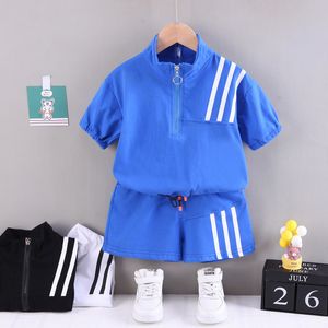 Setssuits Summer Boys Zestawy odzieżowe Otrzymania Osoby 2PCS Kids Casual Sport garnitur dla dzieci Zestaw dla chłopców zestaw maluch strój 230510