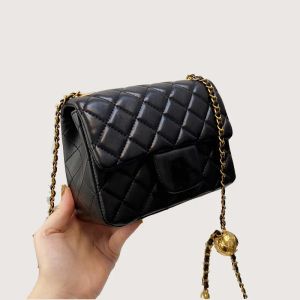 Classic Designer Bag Mini Flap Crush Ball Bags Square Candy Colors Quilted Matelasse Chains Adjustable Shoulder Strap Gold Metal Hardware Luxury Handbags 17cm