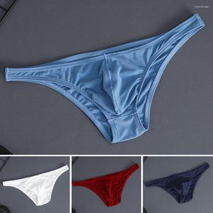 Cuecas masculinas moda cueca gelo seda listras finas cor sólida U convexo por dentro vestindo calcinha tanga sexy de secagem rápida