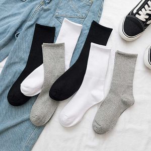 Socks Hosiery 3 Pairs Solid Color Cotton Tube Female Socks Set ins Tide Street Wear All-Match Black White Sports Long Socks Girls Pop Socket P230511