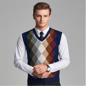 Men's Vests Wool Vest Pullover Autumn Swinter Warm V-Neck Sleeveless Argyle Cashmere Clothes Knitted Cotton Casual Male Sweaters 2XL