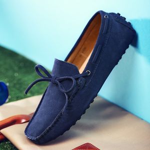 Män äkta läder casual modeklänning Summer Classic Mens Loafers elegantes glid på mäns lägenheter plus manliga körskor 2 64 s 's