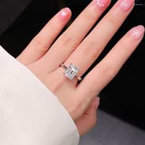Pierścienie klastrowe WPB S925 STREBLING SREBRY prostokątny Diamond Bagieette Ladies Lśniące Diamenty z wysokim węglowym Diamenty Luksusowe prezenty biżuterii