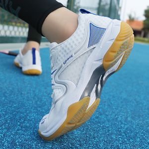 Scarpe eleganti Marca originale Sport Professionale Badminton Tennis Pallavolo Uomo Donna Sneakers da allenamento leggere e traspiranti 230510