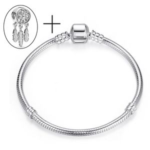 Högkvalitativ Snake Chain Charm Armband Fit Original Pärlarmband för kvinnor Handgjorda smycken Köp 1 armband Få 2 gratis charm