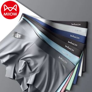 Underpants MiiOW 3pcs AAA Conductive Antibacterial Men Underwear 120S Ice Silk Fabric Men's Panties Sexy Seamless Boxer Shorts Underpants 230511