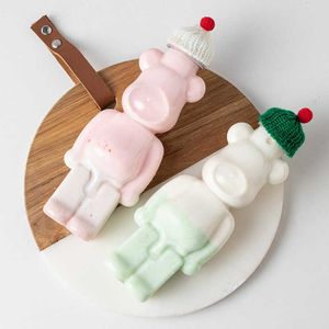 Novo 400-700ml dos desenhos animados bearbrick garrafa de água kawaii garrafas de plástico beber copos de água arte do prego diy jóias urso garrafa de armazenamento