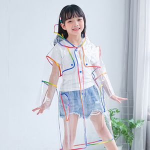 Regenausrüstung Transparenter Regenbogen-Buntrand-Kinderregenmantel Wasserdichter EVA-Kinderwinddichter Regenmanteljacke mit Kapuze Jungen-Mädchen-Poncho 230511