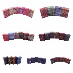 Plus Coloré Motif En Plastique Étui À Cigarettes Herbe Tabac Épice Miller Boîte De Rangement Portable Printemps Flip Stash Cas Conception Innovante Porte-Fumeur Conteneur DHL