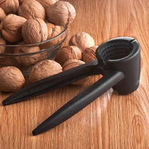 Fruit Vegetable Tools Creative Stainless Steel Quick Walnuts Cracker Sheller Nut Opener Clip Nuts Crusher Open Fruit Shell Practical Kitchen Tools 230511