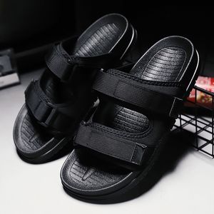 Lightweight Sandals Mens Slippers Men Indoor Brand Room Mesh Causal Breathable Outdoor Beach Shoes Summer Sandalias S C s