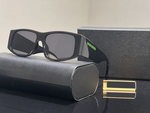 Kwadratowe okulary przeciwsłoneczne HD nylonowe soczewki Ochrona przed promieniowaniem UV400 modne ubrania pasujące do stylu preferowanego przez młodych ludzi designerskie okulary przeciwsłoneczne niezależnie od płci pudełko
