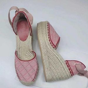 Tasarımcı Kadın Kama Platformu Sandalet Espadrille Ayakkabı Gerçek Deri Ayak Bileği Dantel Up Matelasse Espadrille Ladies Yüksek Topuk Orijinal Kutu