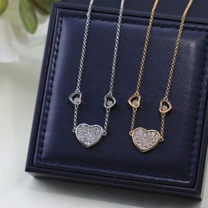 Nuova Collana Donna Ciondolo Love Happy Diamond V Oro Bianco Fritillaria Intarsiato Diamante Catena Collare Scorrevole