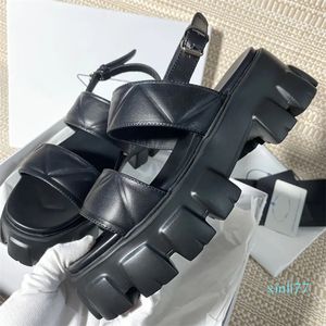 Monolith Leather Sandal Rubber Rubber Sole Sandálias Monolíticas Monolíticas de Inovação Única Estilo de Inovação