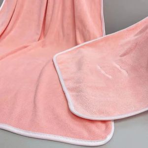 Designer de ponta Uma toalha de algodão puro com pacote Designers de luxuris