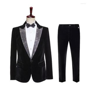 Men's Suits Men's Black Velvet Suit Wedding Banquet Evening Party Host Tuxedo Rhinestones Lapel Collar Blazer Pants 2 Piece Set