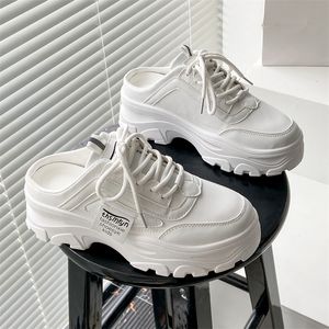 Pantofole Summer Platform per Pu Leather Shoe High Heel White Girls Casual Mules Sneaker da donna No Back on 230511