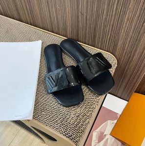 Designer-Damenhausschuhe aus PU-Leder, modisch, hoher Absatz, Abendessen, Hochzeit, Luxus-Sandalen, einfarbig, flacher Boden, Flip-Flops, Slipper, hochwertige Freizeitschuhe