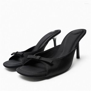 Sandálias Traf 2023 Mulher Black Bow Heled Mules