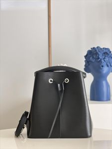 10Aデザイナー4色のバケットバッグEPIドローストリングデザイナーハンドバッグ高級調整可能ストラップデタッチ可能なトップハンドルショルダーバッグ