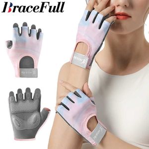 Sporthandskar 1Pair Workout Gloves Men Women Gym Lyft Fitness Klättring Övningar Träna handledsbälte stötdämpande skumplatta Palm Crossfit P230511