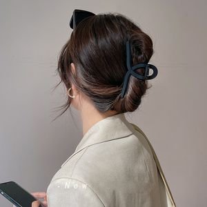 クロスヘアクロークリップ大きなバレットクラブバスポニーテールプラスチッククロークリップ女性ヘアクリップヘッドウェアヘアアクセサリー