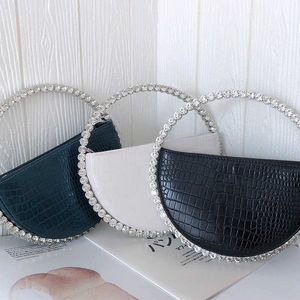 Totes Rhinestone Circular Handle Evening Bag Women New Elegant Designer Diamonds Round Red Clutch Purse Ladies Chic Handbag Party 230509