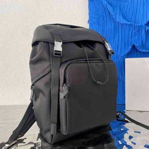 Styl plecakowy sportowy plecak unisex swobodny torba podróżna Projektant torebek Crossbody School Torebka Fitness plecak 220510