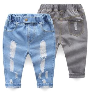 Jeans sommarflickor baby barn jeans för barn pojkar hål leggings denim byxor småbarn barn kläder 1 2 3 4 5 6 7 år 230512