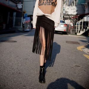 Юбки Spring Street Punk Catwalk Fashion Осенние женщины Сексуальная юбка повседневная кисточка бахрома винтажные шарики черные замшевые бархат Skir Skir
