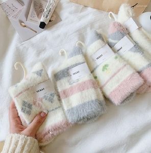 Women Socks Winter Product Japanese Mink Fleece Women's Söta och söta mittrör tjocka golv sömn