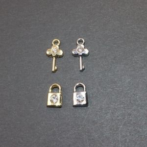 Charms Eruifa10pcs Mini serratura a chiave con strass Accessorio per ragazza in lega di zinco collana orecchino braccialetto gioielli fai da te fatti a mano 2 coloriChar