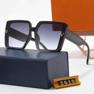 Luxurys Marke Polarisierte Sonnenbrille Frauen Sonnenbrille Herren Damen Pilot Designer Brillen Großen Rahmen Sonnenbrille Goggle Strand Outdoor Shades