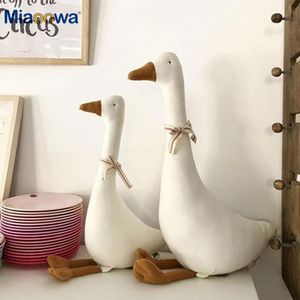 Bambole di peluche Cute Cotton Goose Peluche Animal Baby Accompagnamento Dolls Peluche Comfort Dolls Soft Pillow Nordic Home Decor Accessori 230511