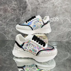 2023Casual Shoes Designer Läder Lace-Up Sneaker Fashion Running Trainers Letters Woman Shoes Flat Printed Gym Sneakers