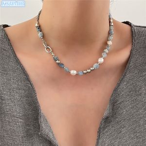 Kshmir Natural Stone Blue Crystal Necklace Barock naturligt sötvatten Pärlnisch Design Känsla Färska CLAVICLE Kedjor Kvinnor