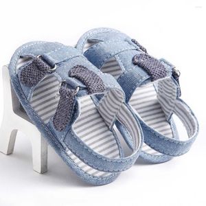 Pierwsze spacerowicze Sandały modowe buty dla dzieci dla chłopców dziewczęta miękki dół Sole antypoślizgowe niemowlę Walker Crib Born Prewalker