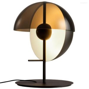 Bordslampor norra Europa post modernt kreativt ljus lyx glas lamp sovrum sovrum vardagsrum villa el skrivbord lu8201002