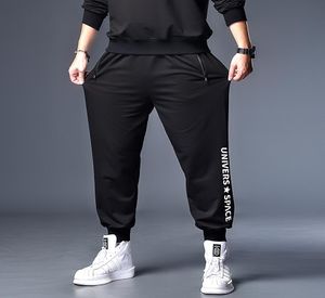 Byxor 7xl 6xl 5xl xxxxl plus mäns sidofickor harem byxor 2020 Autumn hip hop casual band design male streetwear pant svart