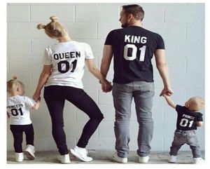 Família rei rainha letra impressão t camisetas mãe e filha Pai, filho, roupas que combinam com a princesa príncipe85425555