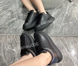 2023top new Luxury Designer Shoes Men Women White Luxury Designer Sneaker Lace Up Genuine Leather Sneakers Fashion Women Casual Designer Sneaker