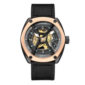 Мужчины смотрят водонепроницаемые 41 -мм дизайнерские часы -резиновые наручные часы.
