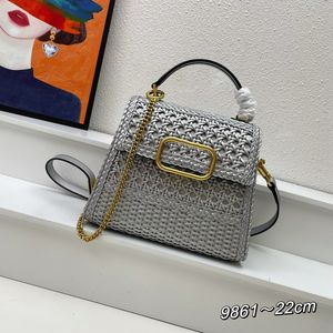 9A Designer-Kettentasche Damen-Einkaufstasche natürliche gewebte Handtasche Leder Mode Umhängetasche Luxus-Umhängetaschen Hochwertiges Nietendesign neu 2023