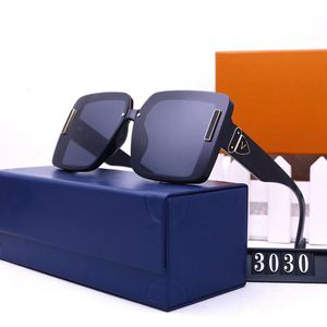 Kadınlar İçin Tasarımcı Güneş Gözlüğü UV400 Erkek Güneş Gözlüğü Bayan Moda Açık Klasik Stil Gözlük Unisex Gözlük Spor Sürüş Çoklu stil Shades