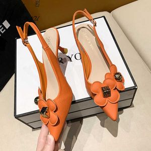 Sandals Orange Buckle Flower Hollow Women Sandals Fashion Comfor Non-Slip Luxury Designer Shoes Pointed High Heels Sexy Party Shoes G230512