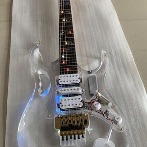 Akrylmaterial, LED-färglampa, högklassig elgitarr, guldtillbehör,