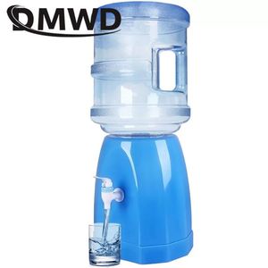 Distributore DMWD Mini pompa dell'acqua Dispenser Desktop Fountains gallone bere bottiglia Base del supporto per sede manuale